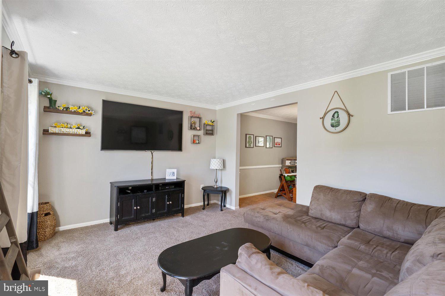 BROADVIEW - Residential