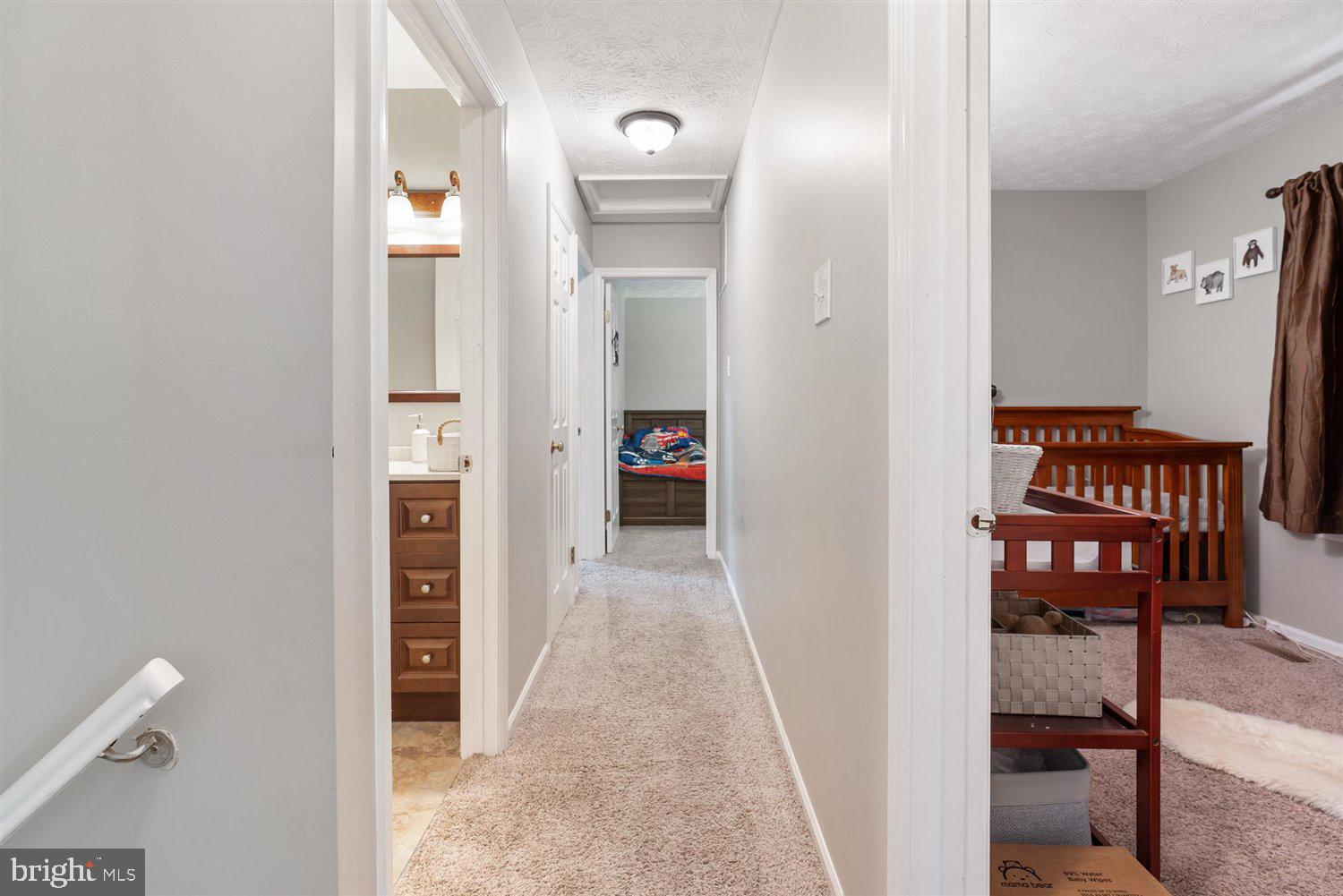 BROADVIEW - Residential