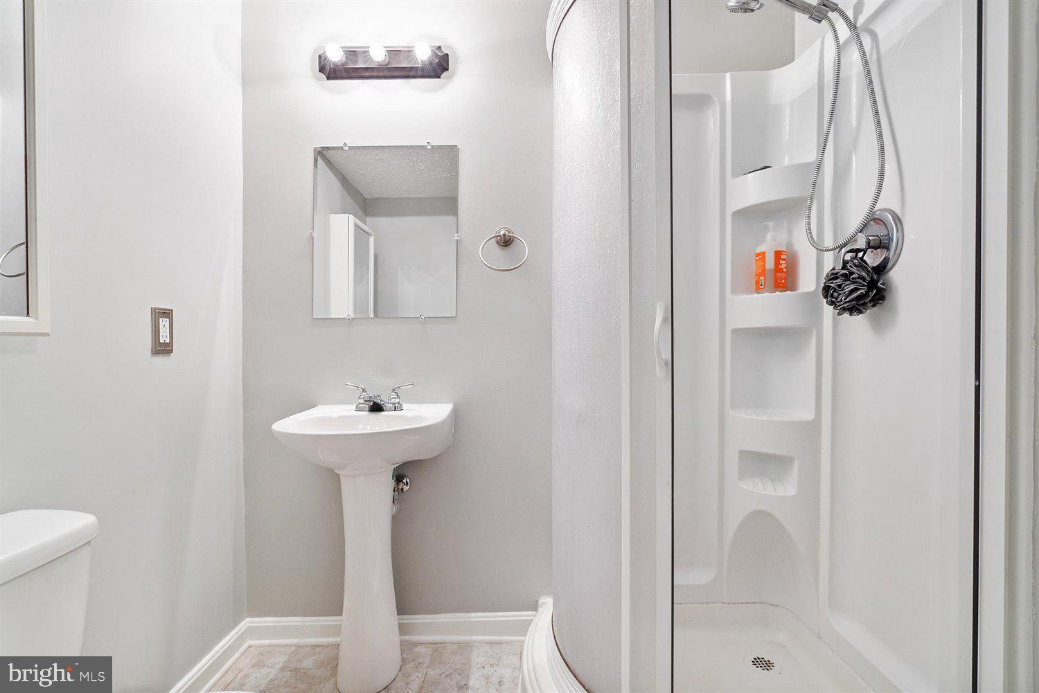 BROADVIEW - Residential