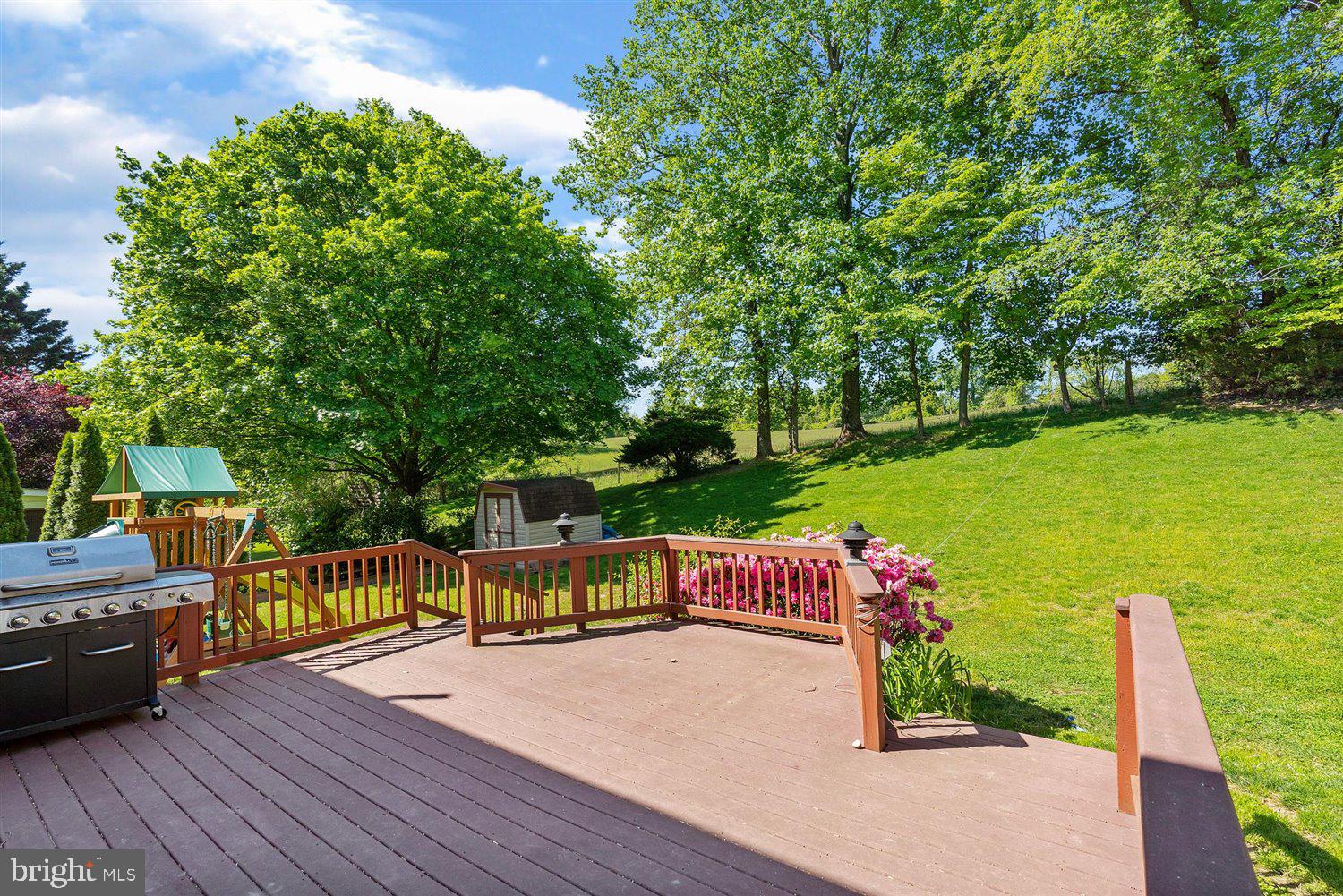 BROADVIEW - Residential