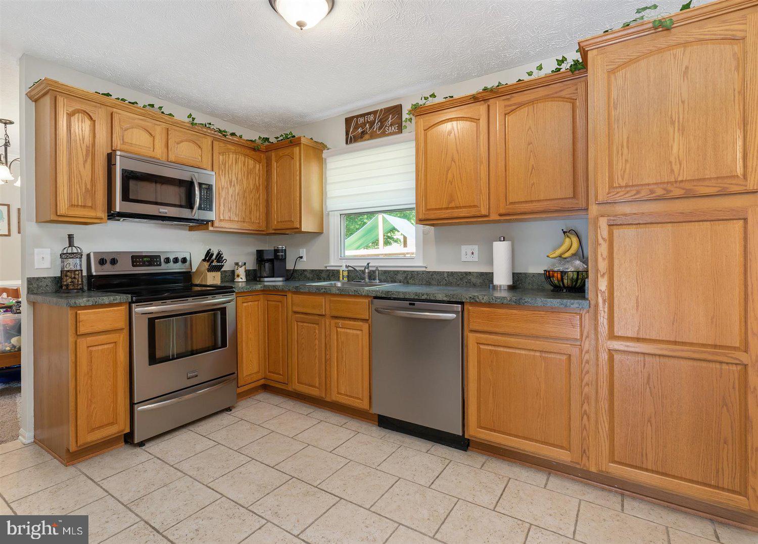 BROADVIEW - Residential