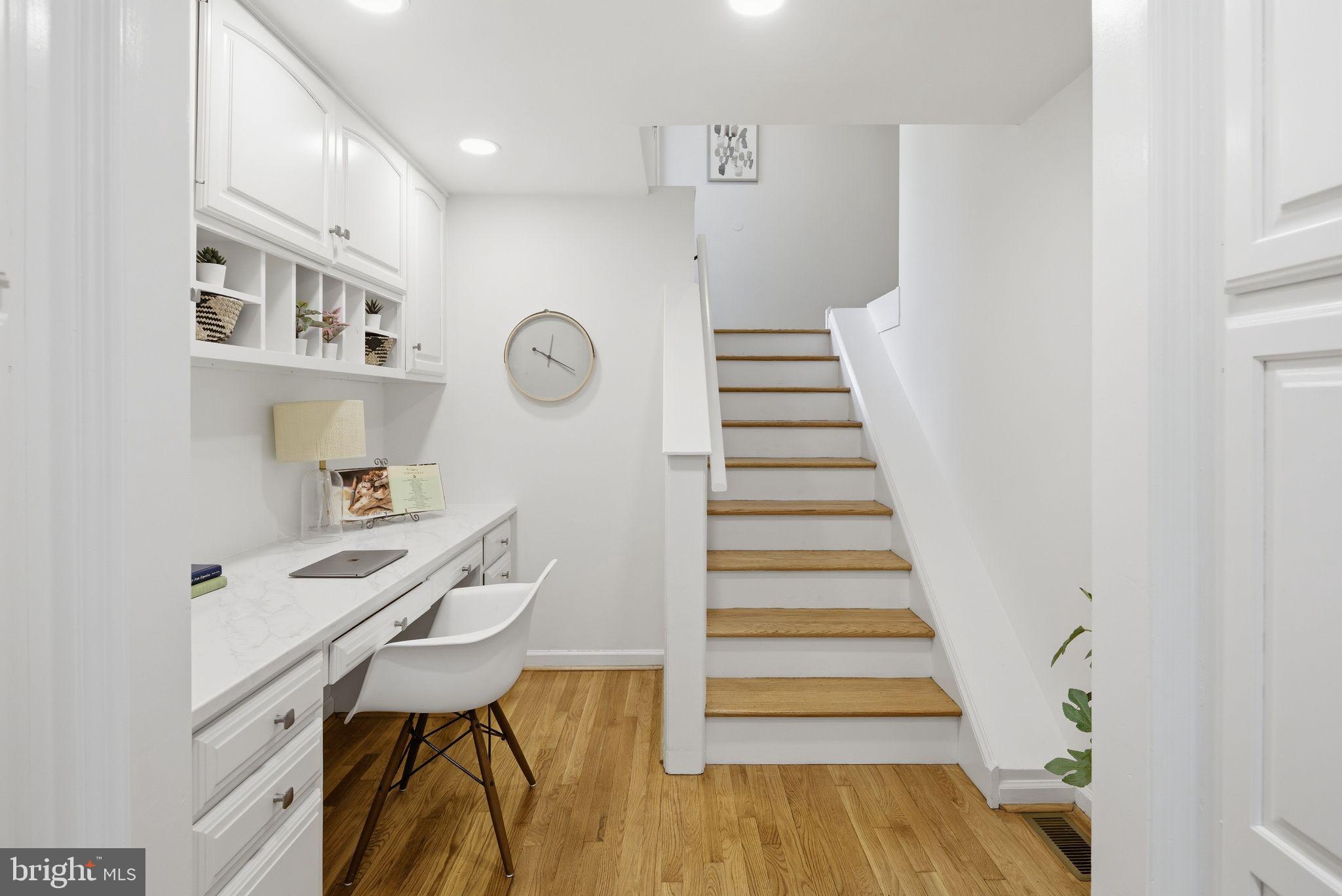 SOUTH WAYNE - Residential