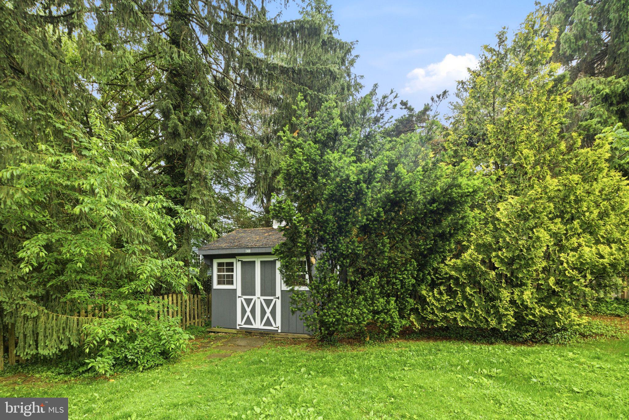 SOUTH WAYNE - Residential