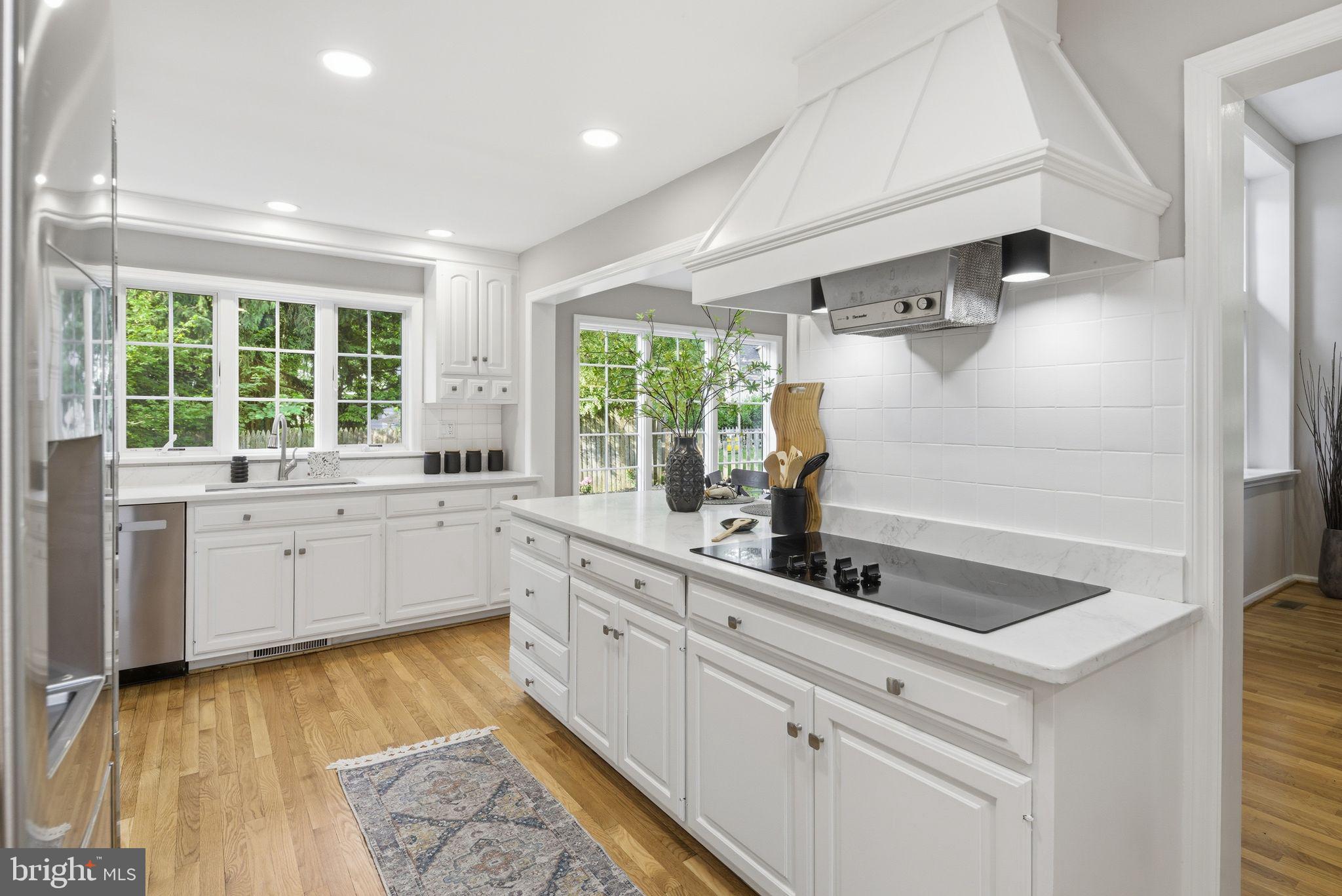 SOUTH WAYNE - Residential