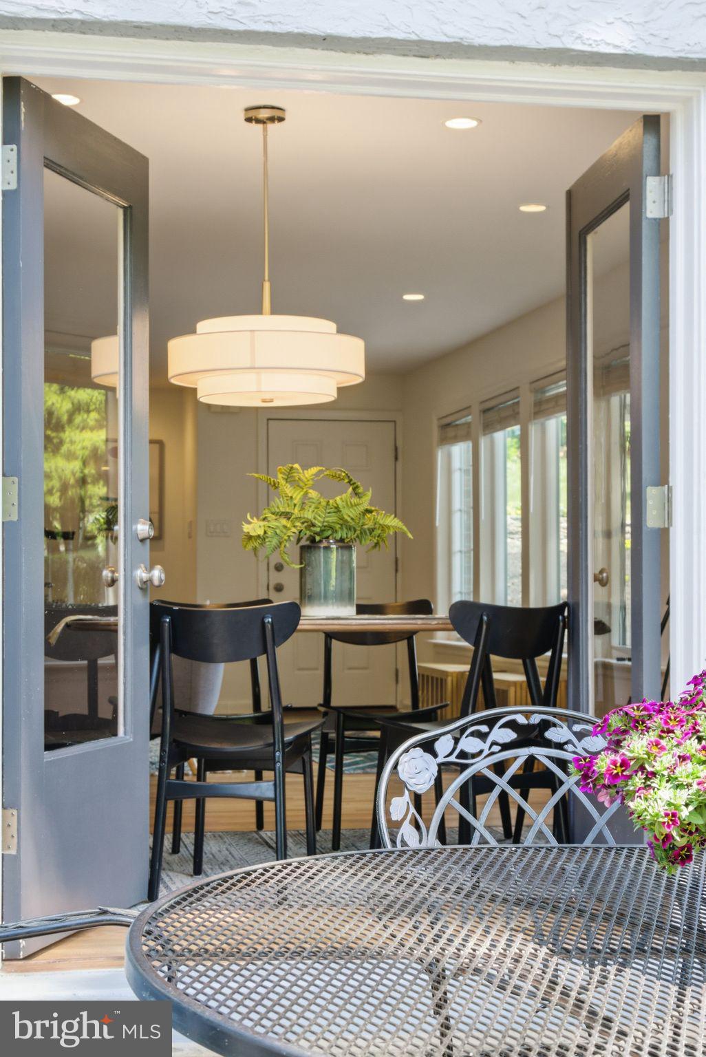 SOUTH WAYNE - Residential