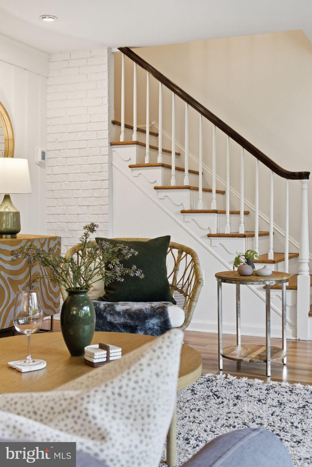 SOUTH WAYNE - Residential