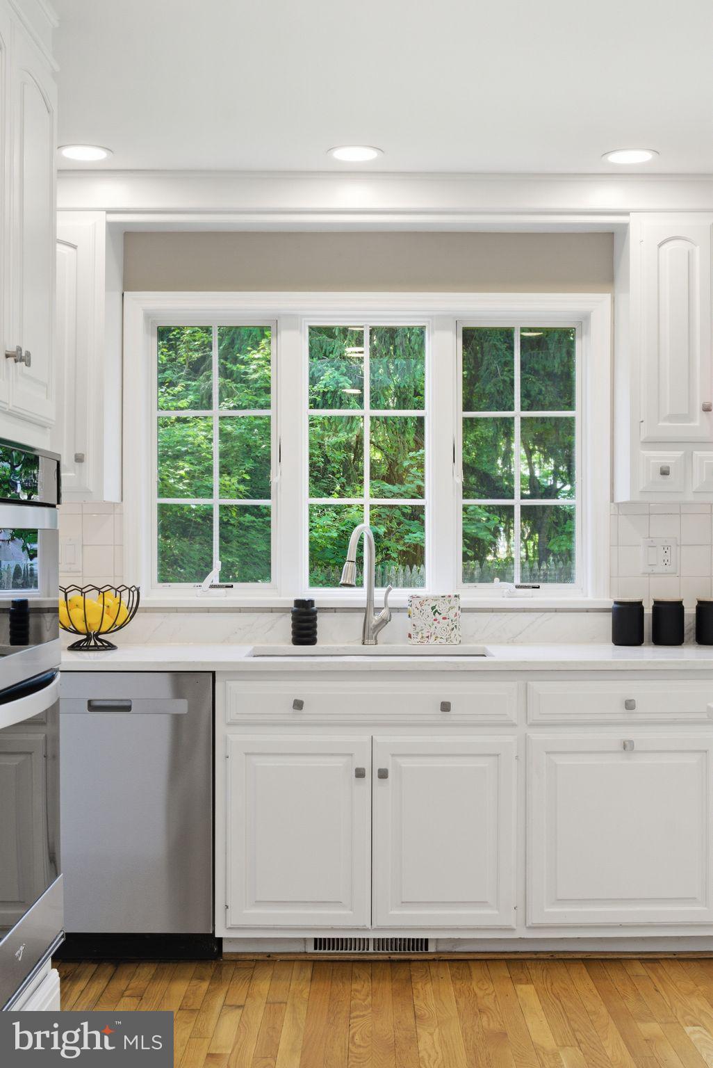 SOUTH WAYNE - Residential