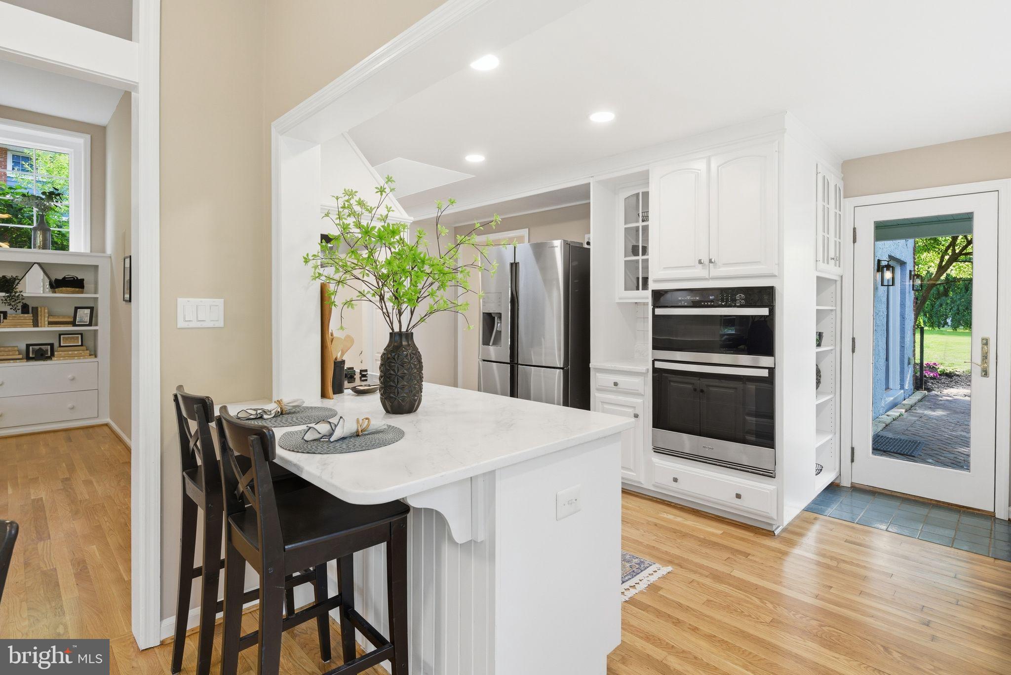 SOUTH WAYNE - Residential