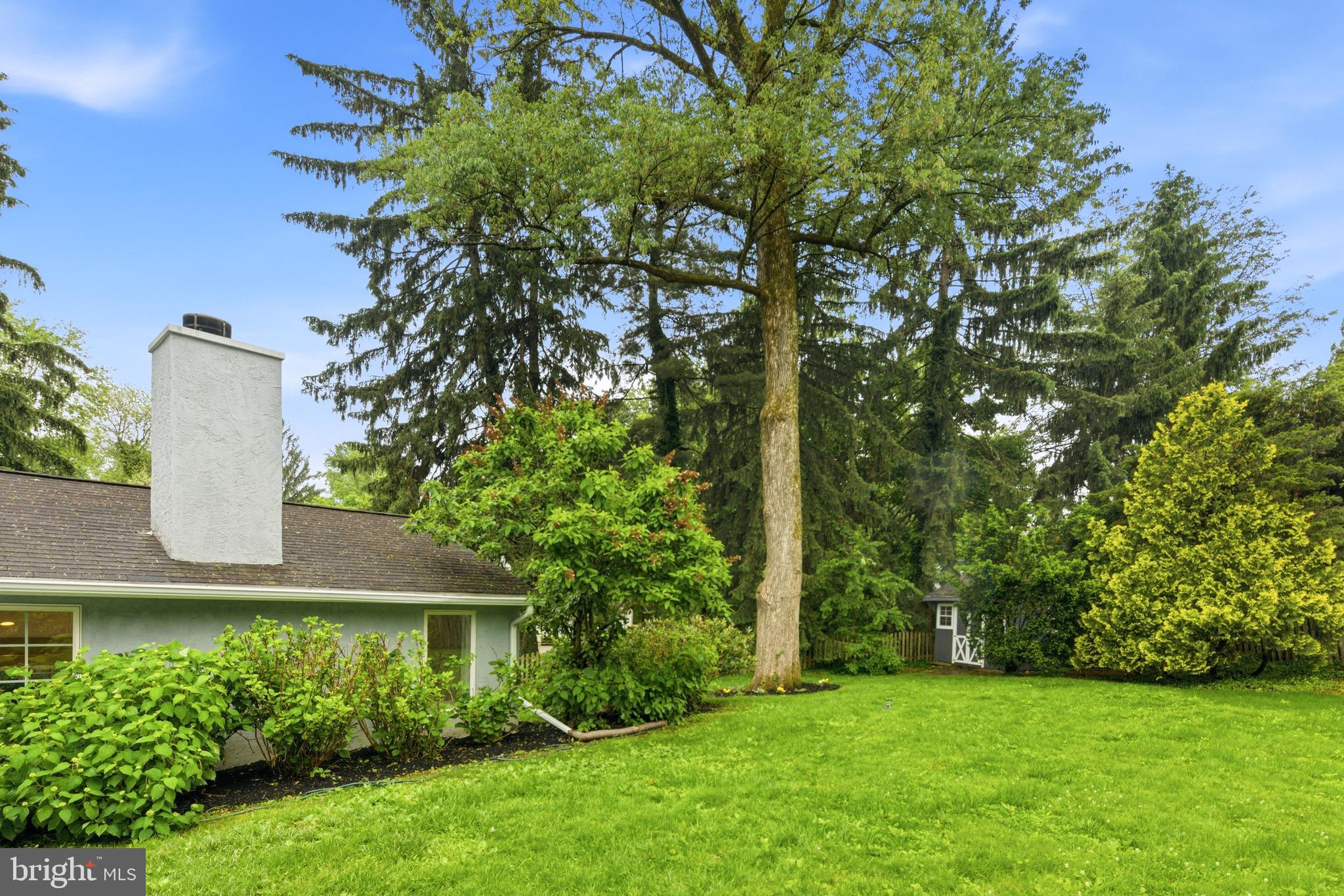 SOUTH WAYNE - Residential