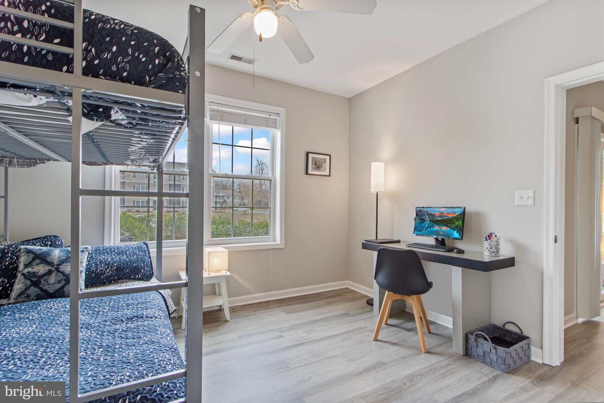 CREEKWOOD - Residential