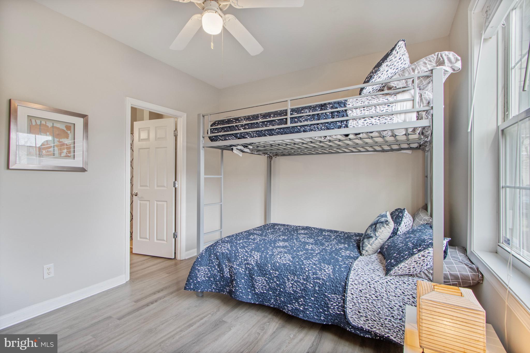 CREEKWOOD - Residential