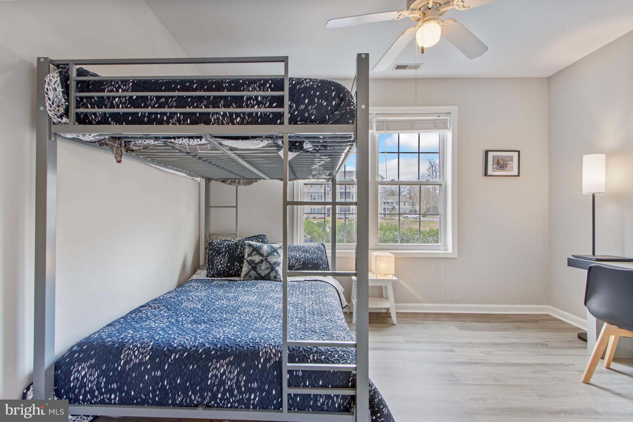 CREEKWOOD - Residential