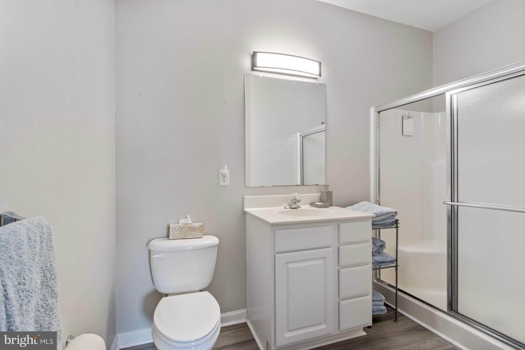 CREEKWOOD - Residential