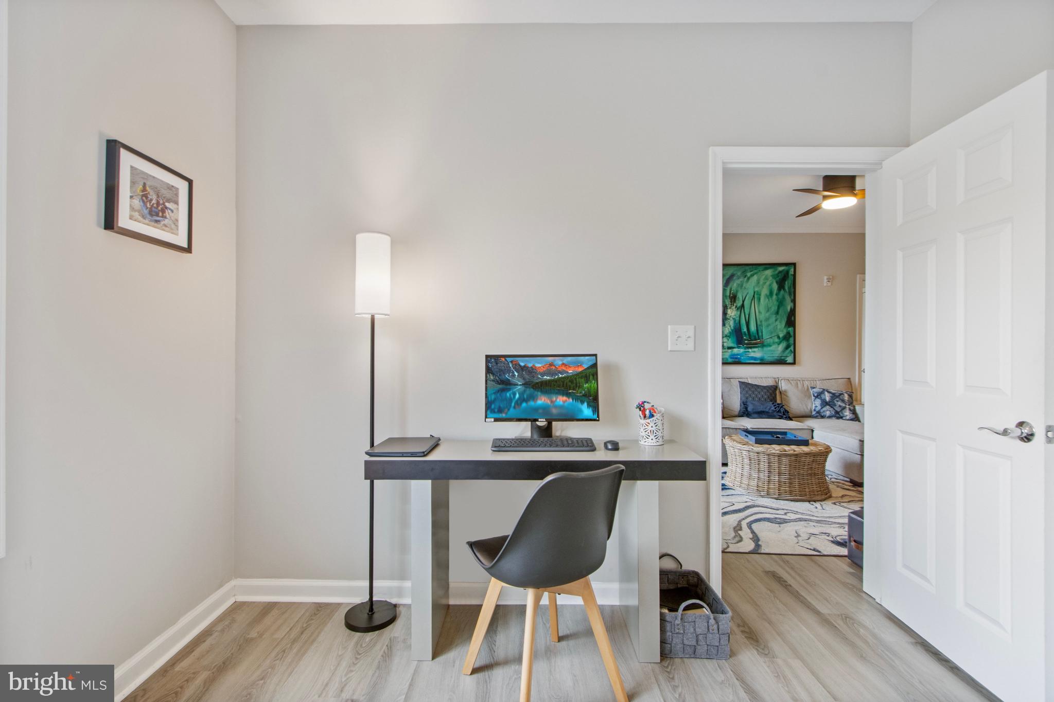 CREEKWOOD - Residential