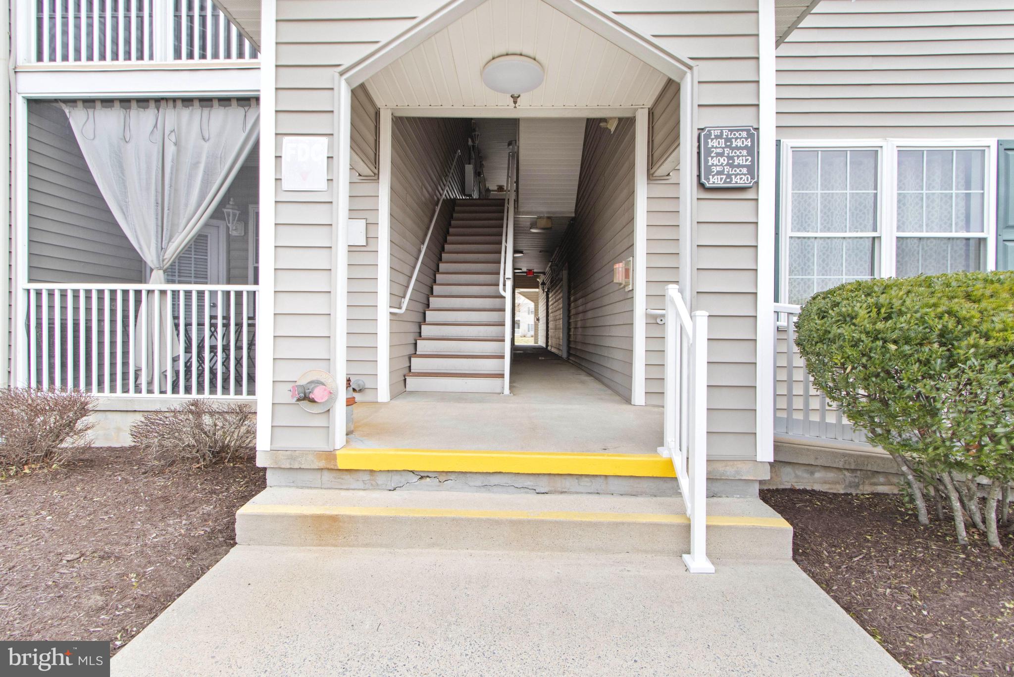 CREEKWOOD - Residential