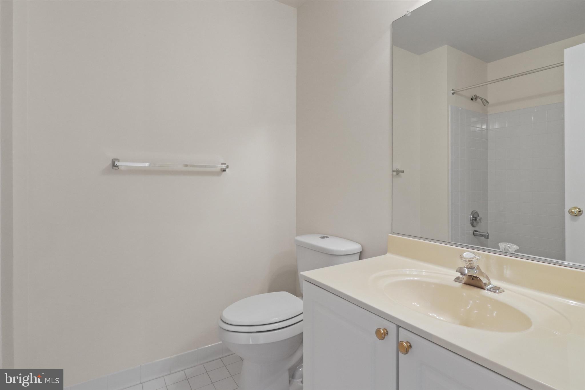 BELMONT BAY - Residential