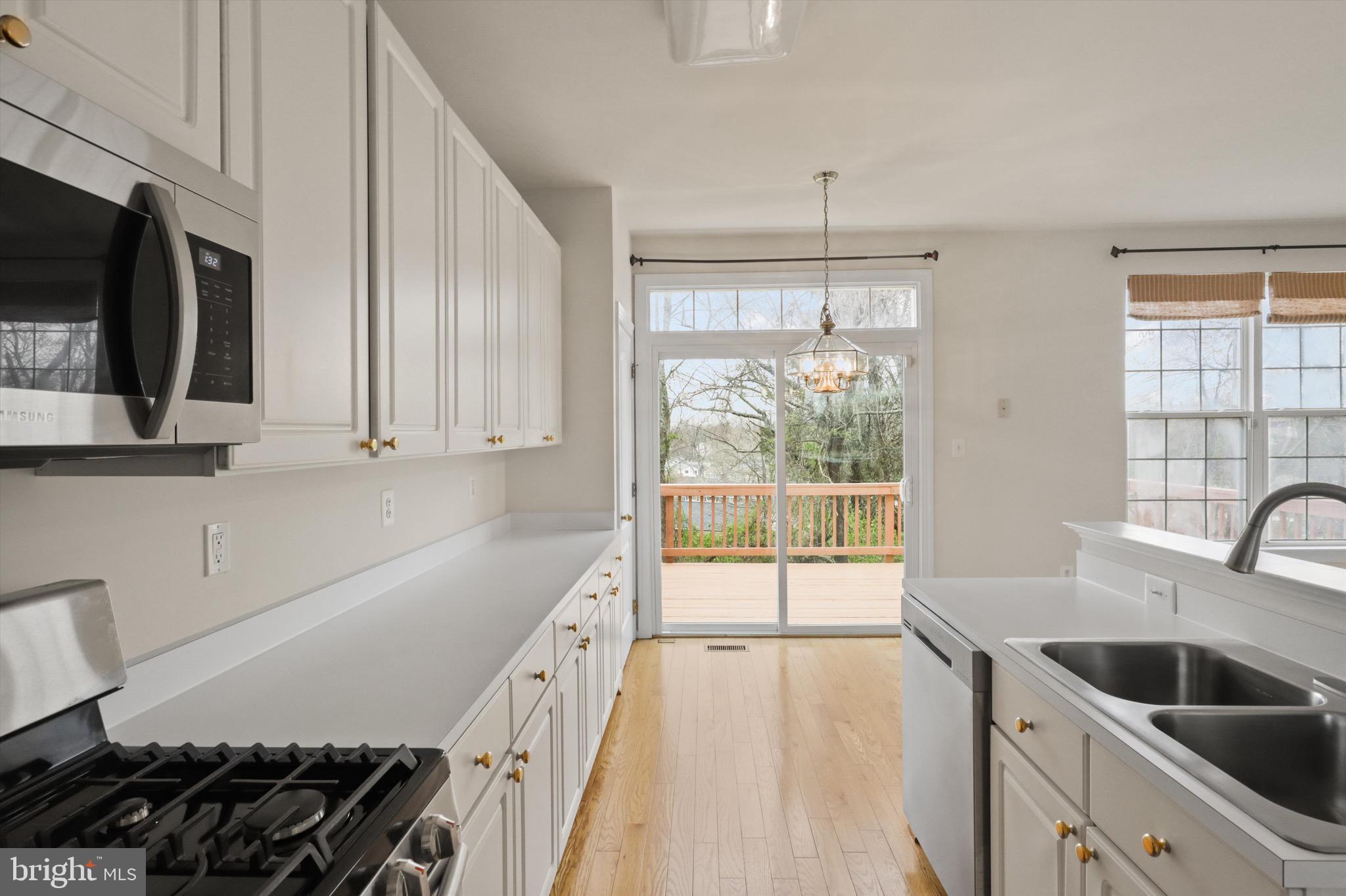 BELMONT BAY - Residential