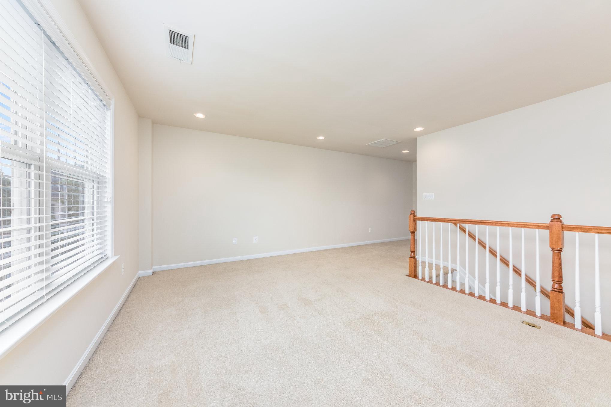 VIRGINIA HERITAGE AT LEE'S PARK - Residential