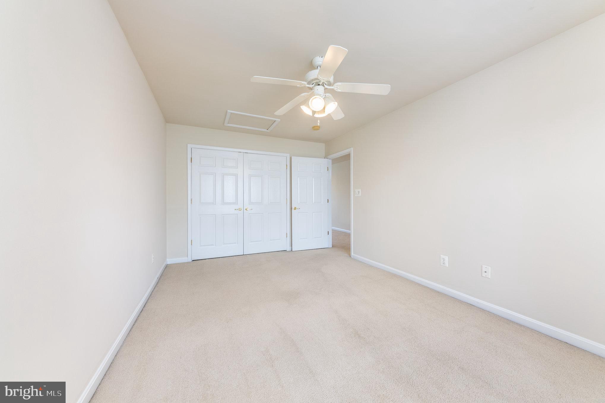 VIRGINIA HERITAGE AT LEE'S PARK - Residential