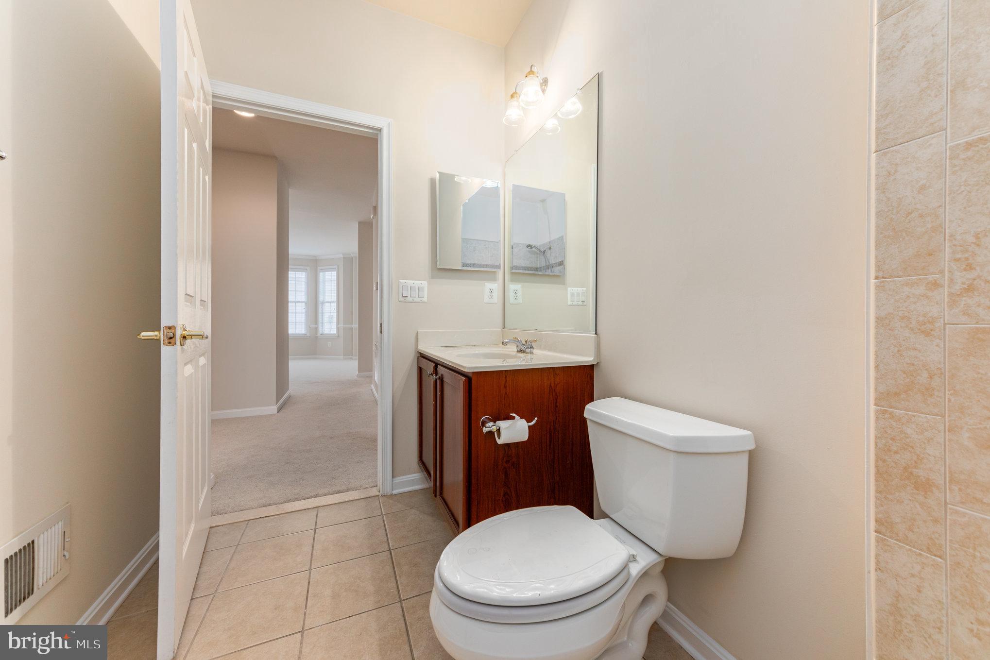 VIRGINIA HERITAGE AT LEE'S PARK - Residential