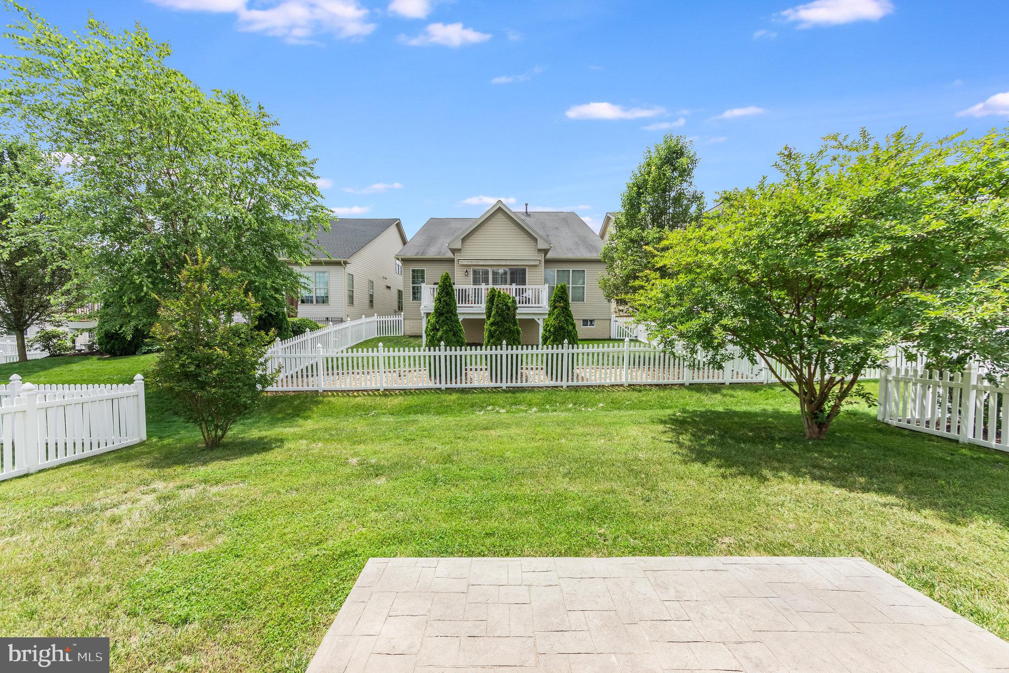 VIRGINIA HERITAGE AT LEE'S PARK - Residential