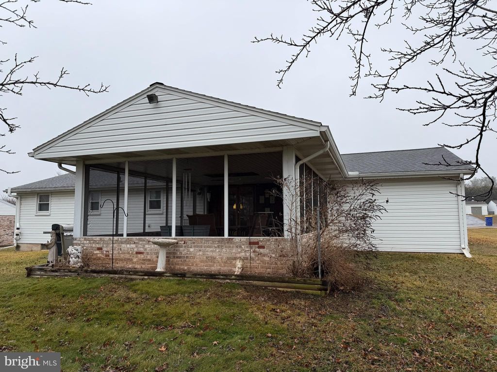 Photo of 2765 Northvue Lane, YORK, PA 17408 (MLS # PAYK2098808)