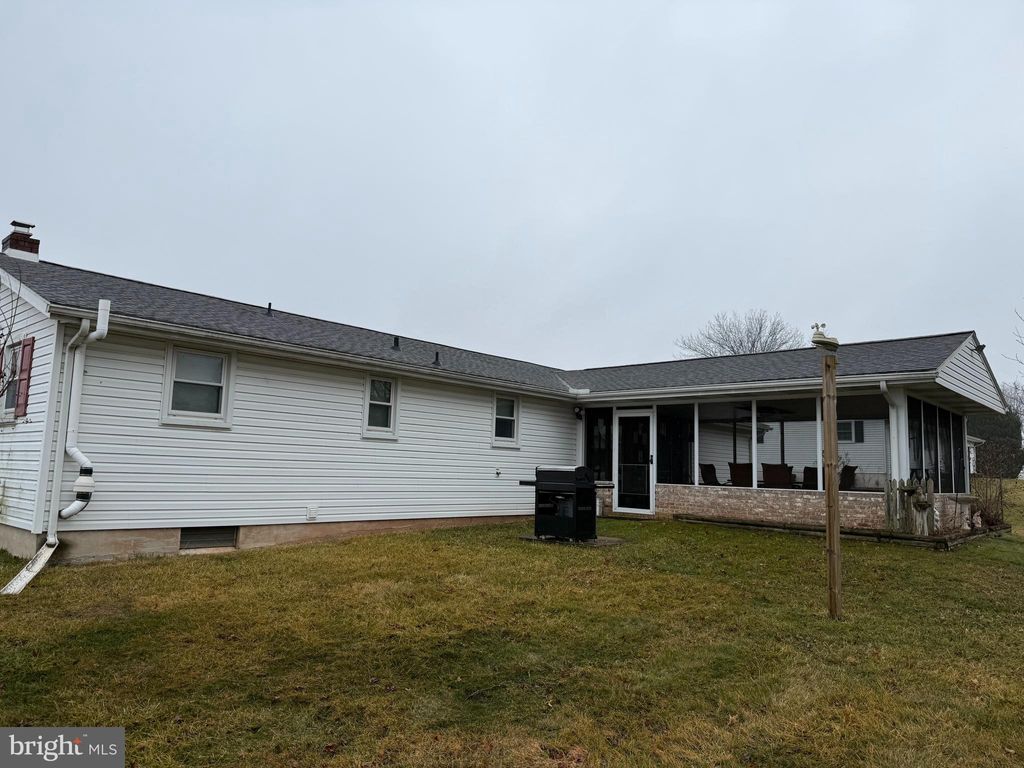 Photo of 2765 Northvue Lane, YORK, PA 17408 (MLS # PAYK2098808)