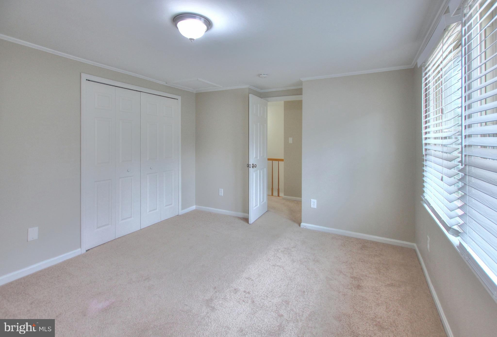 MONTPELIER - Residential