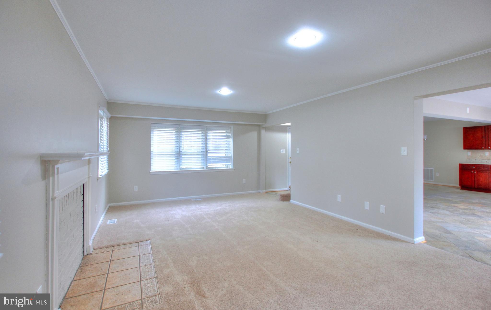 MONTPELIER - Residential