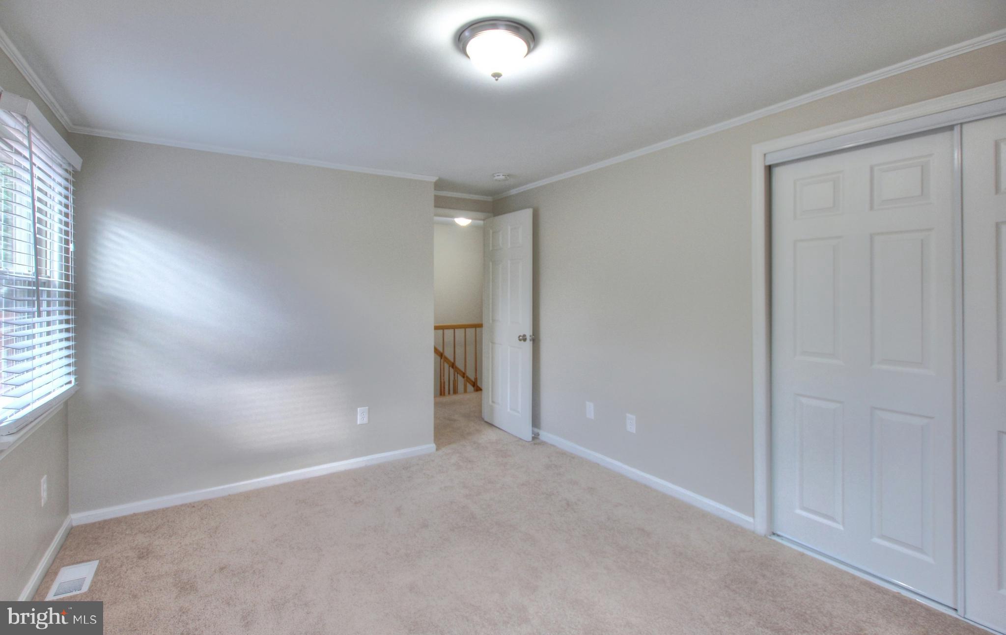 MONTPELIER - Residential