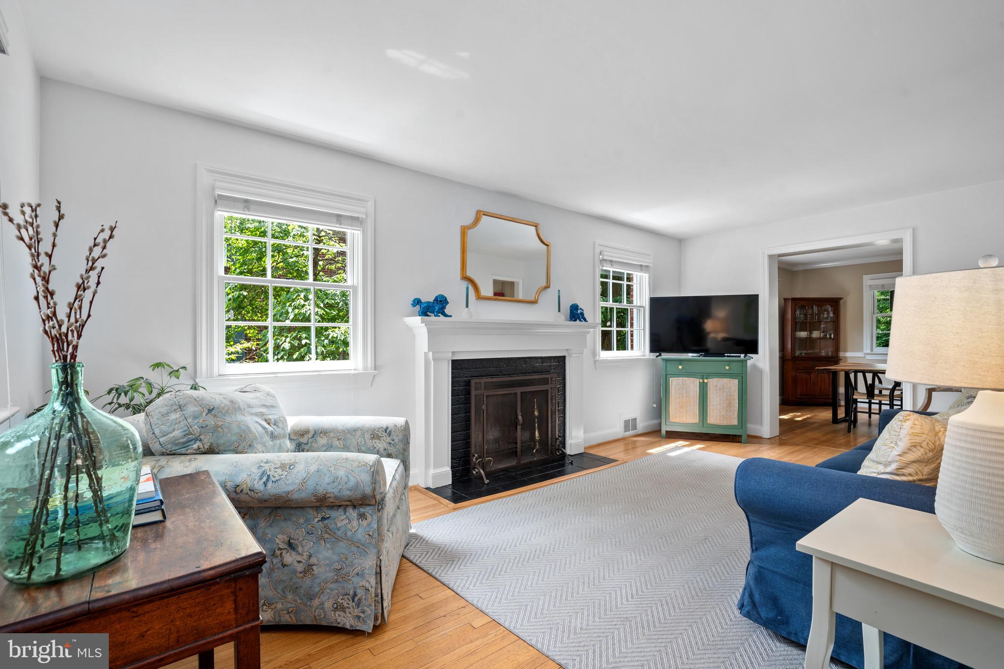 6105 BROOK DRIVE