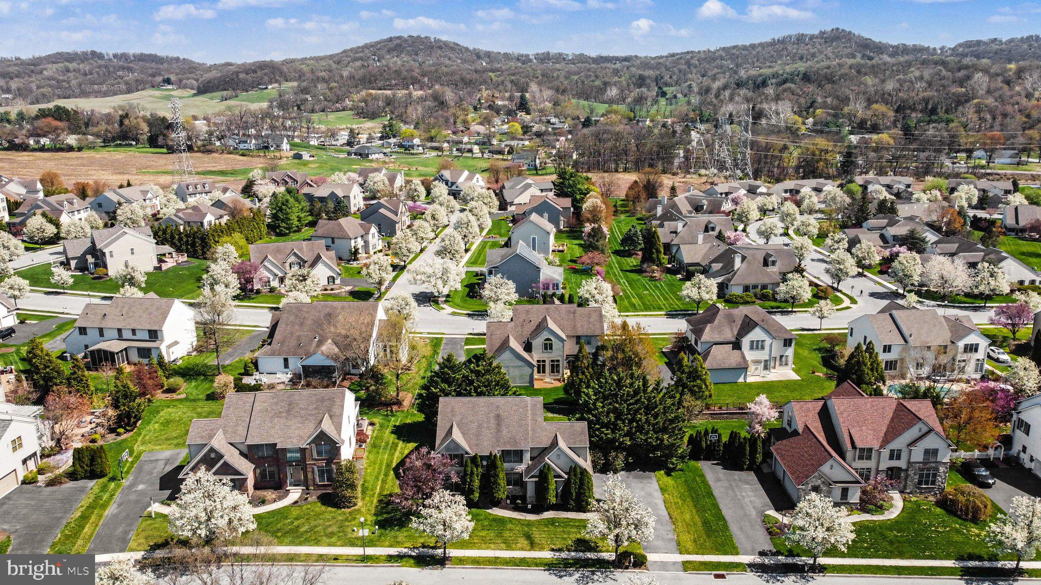 STONE CREEK - Residential