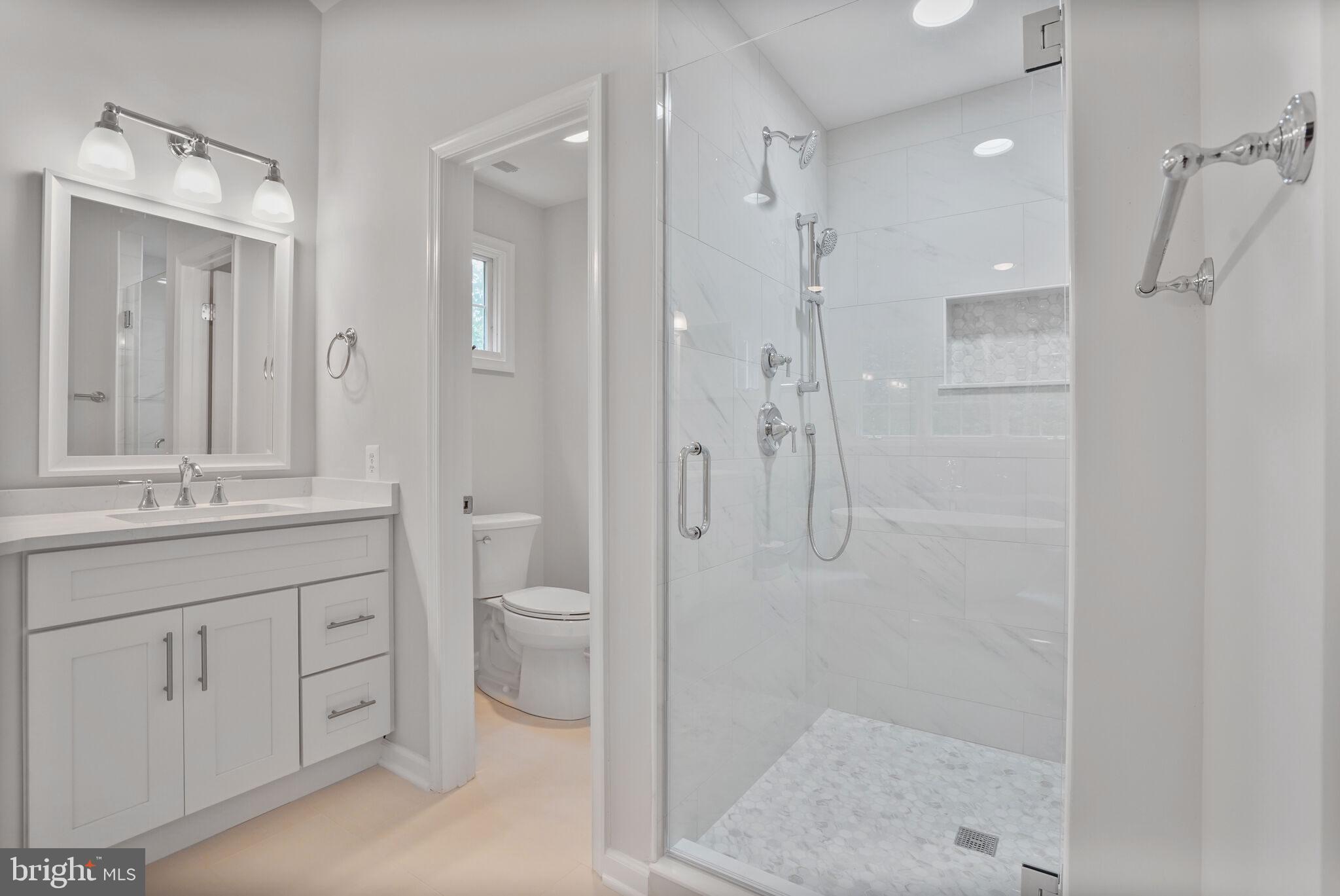 CHEVY CHASE - Residential