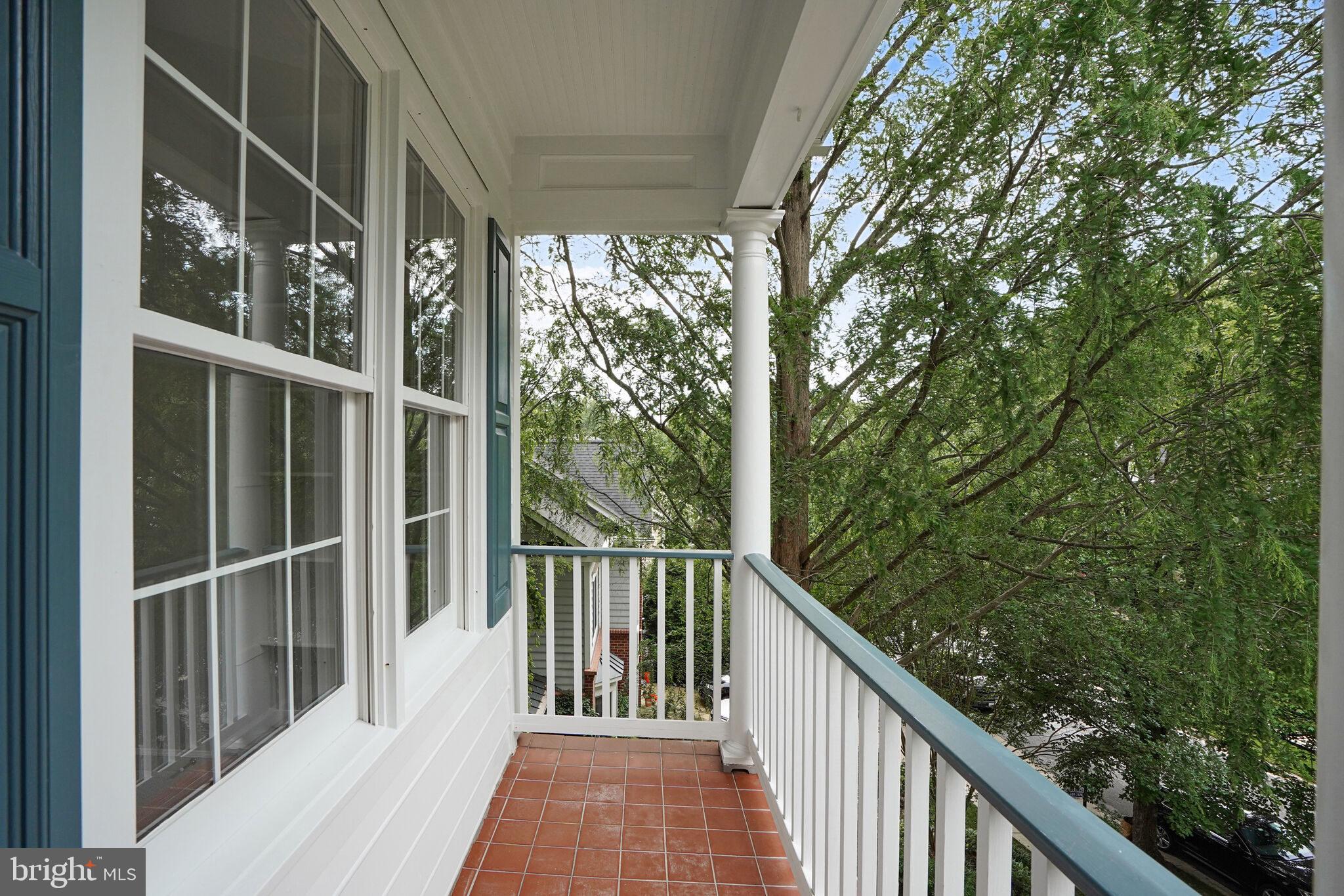 CHEVY CHASE - Residential