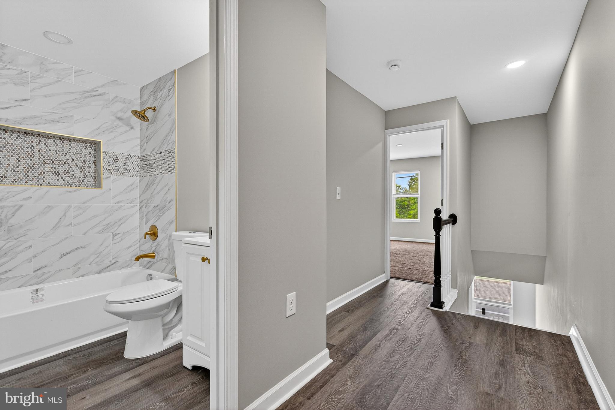SAINT JOSEPHS - Residential