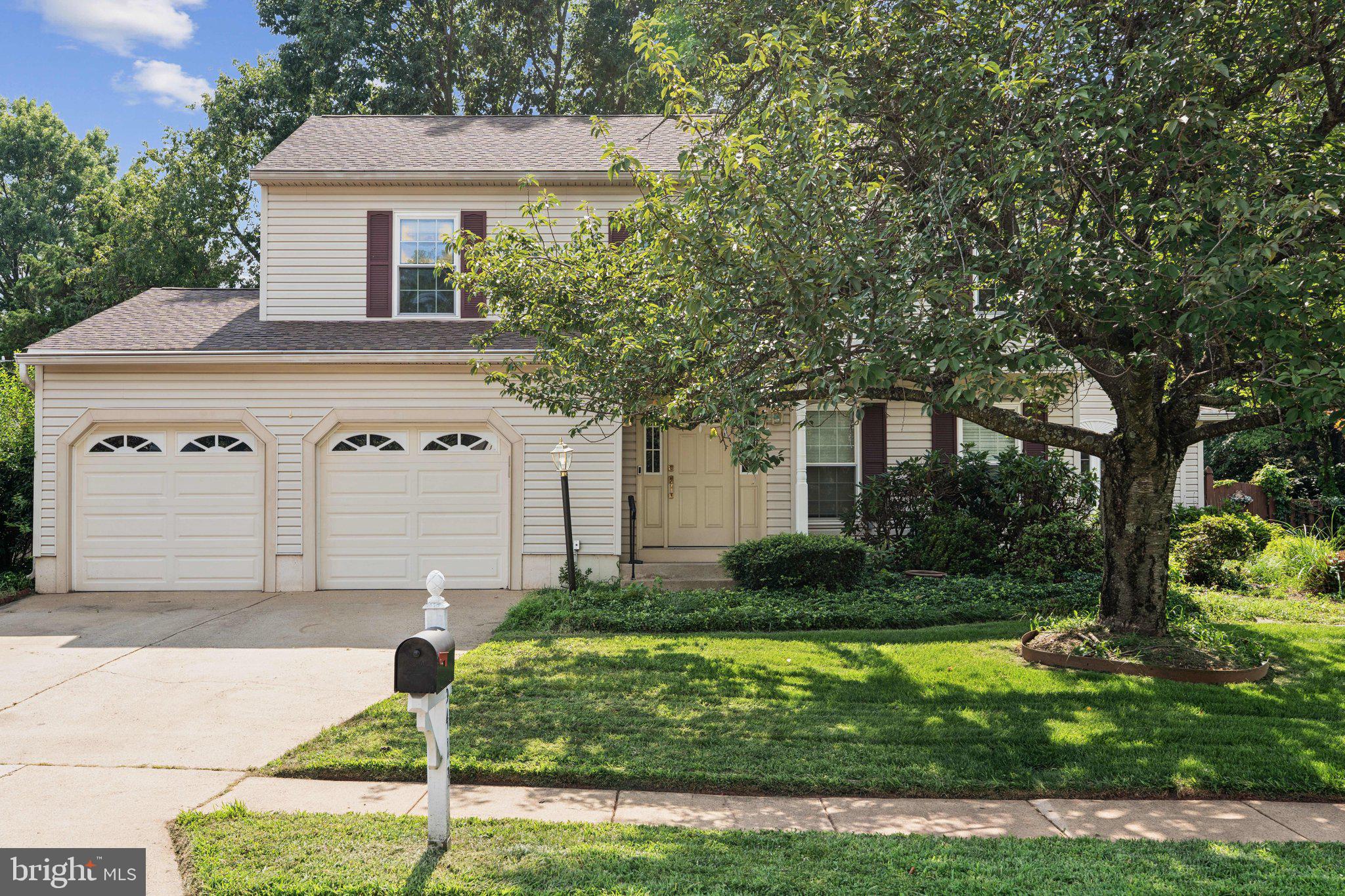 XANADU ESTATES - Residential Lease