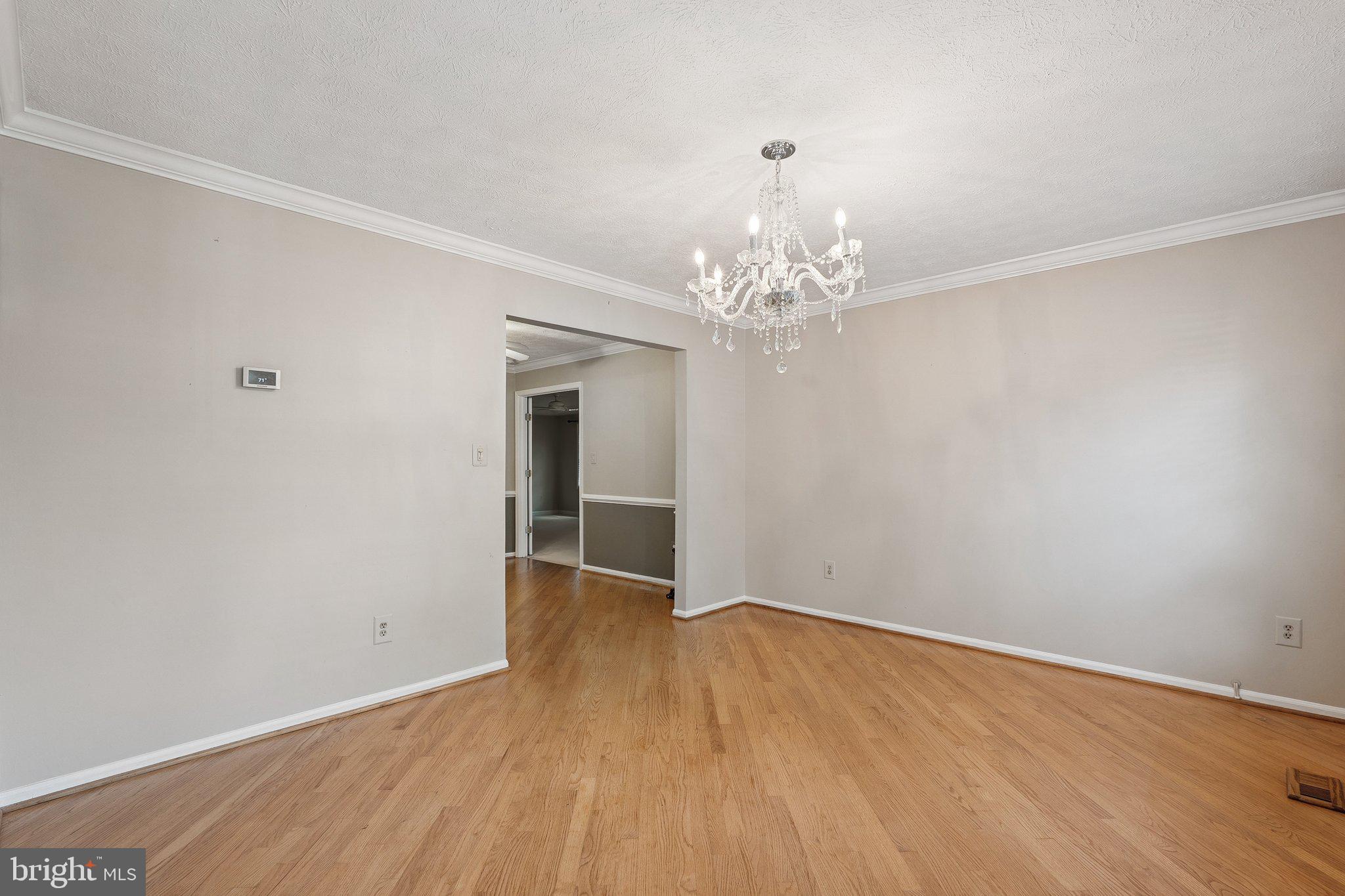 XANADU ESTATES - Residential Lease