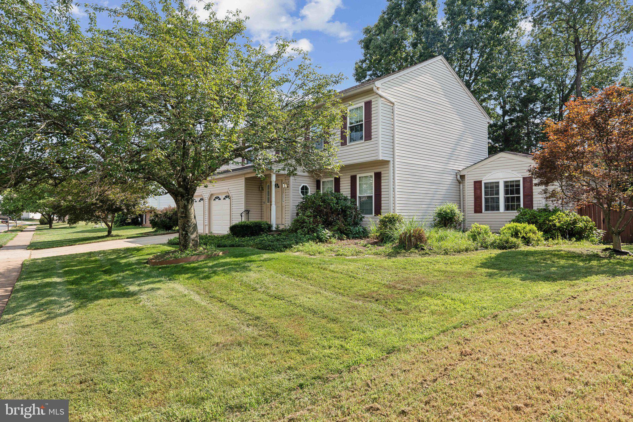 XANADU ESTATES - Residential Lease