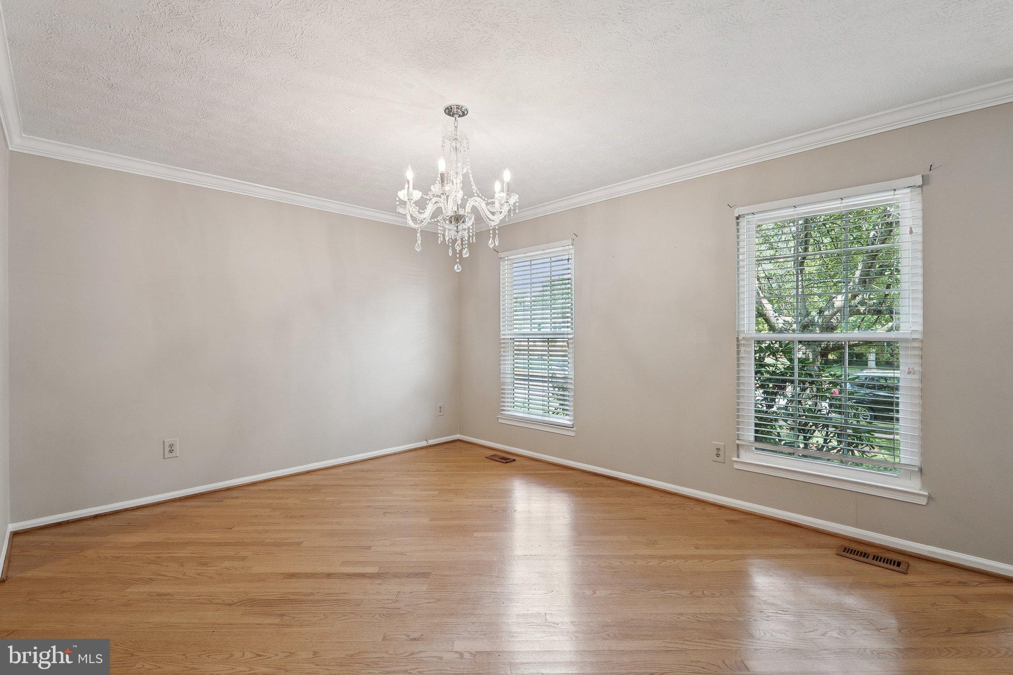 XANADU ESTATES - Residential Lease