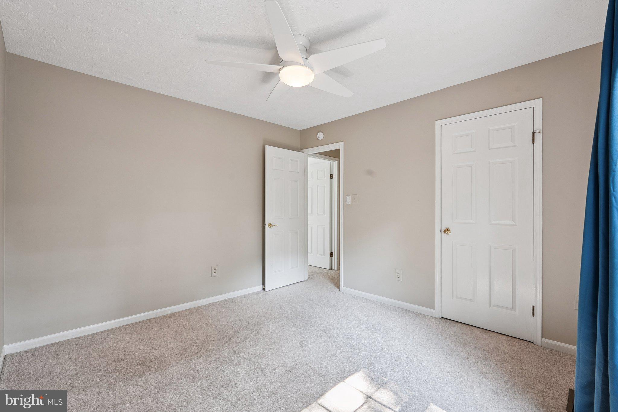 XANADU ESTATES - Residential Lease