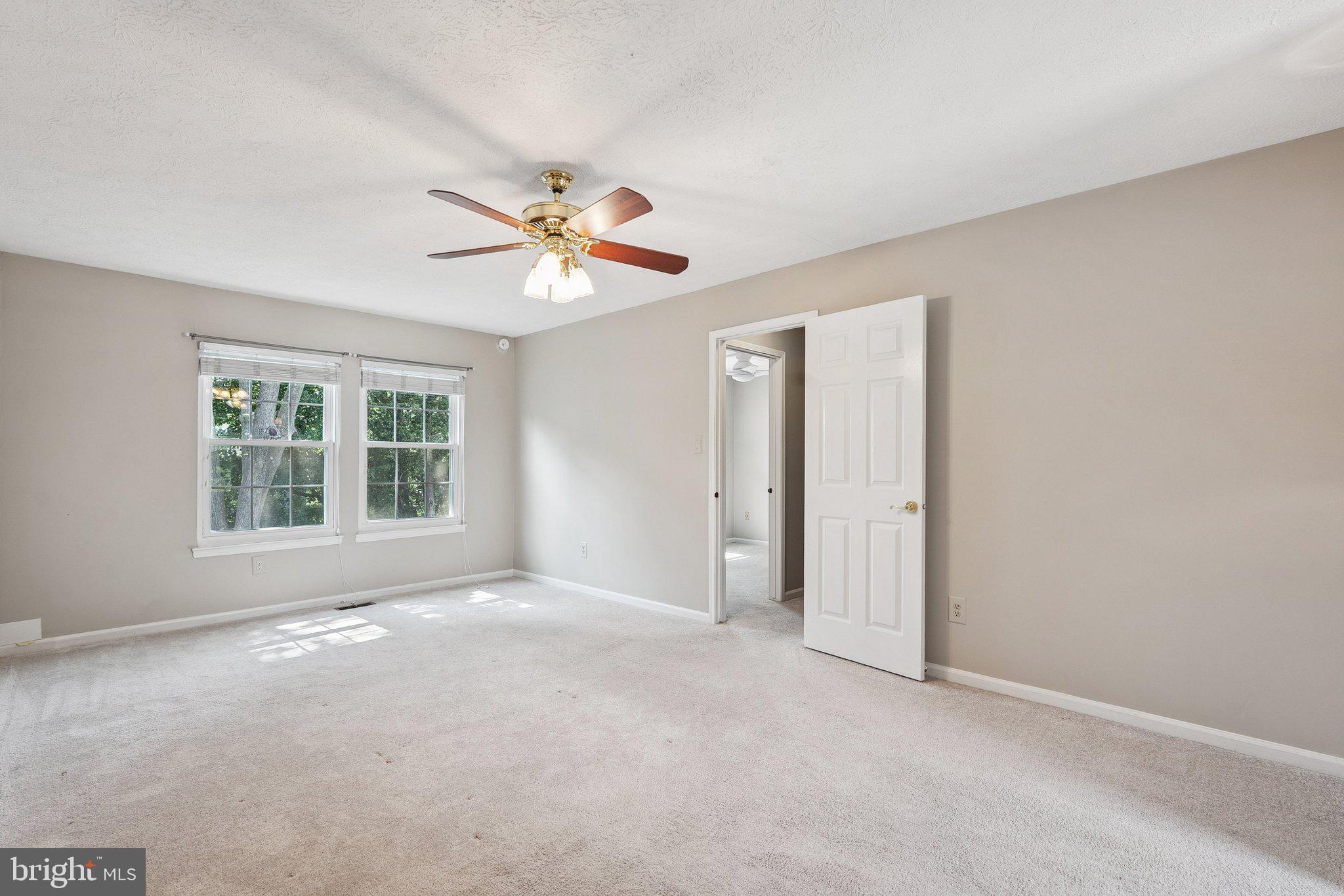 XANADU ESTATES - Residential Lease