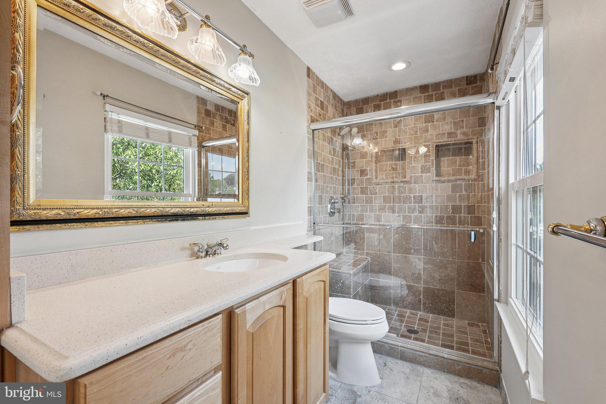 XANADU ESTATES - Residential Lease