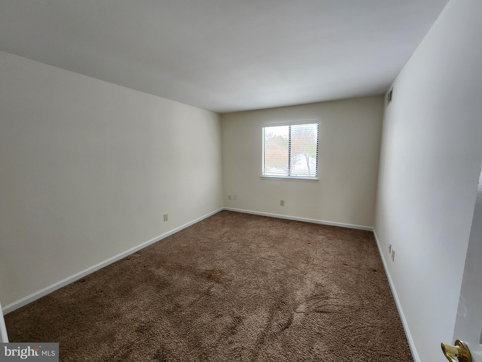 JUSTA FARMS - Residential Lease