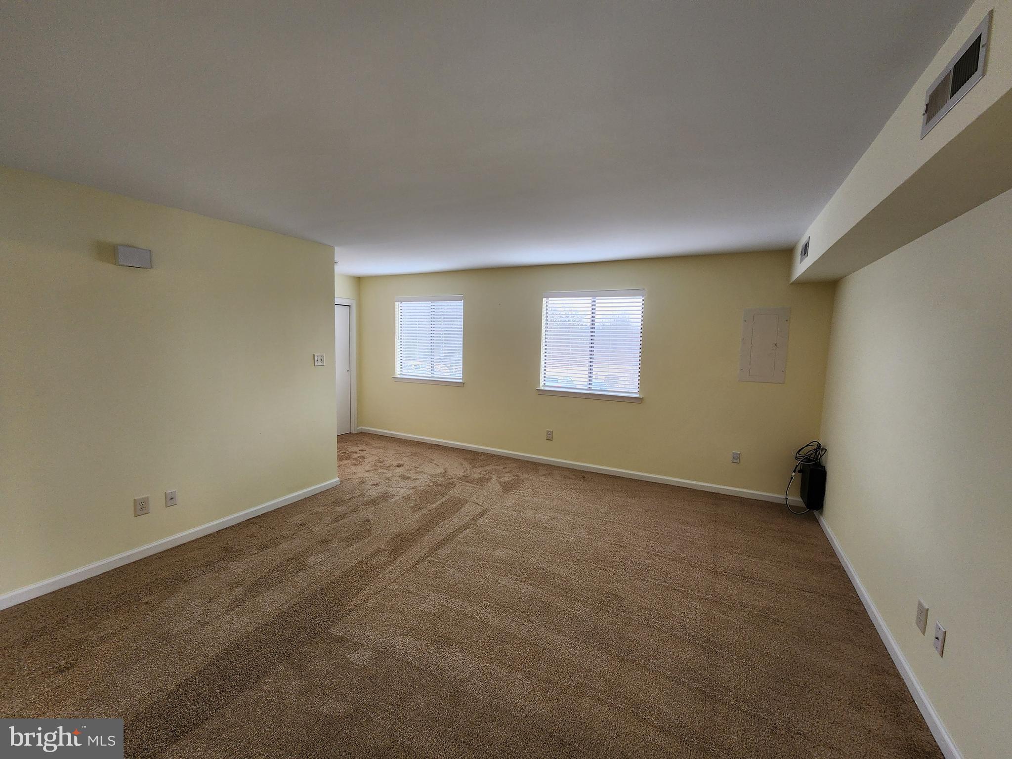 JUSTA FARMS - Residential Lease