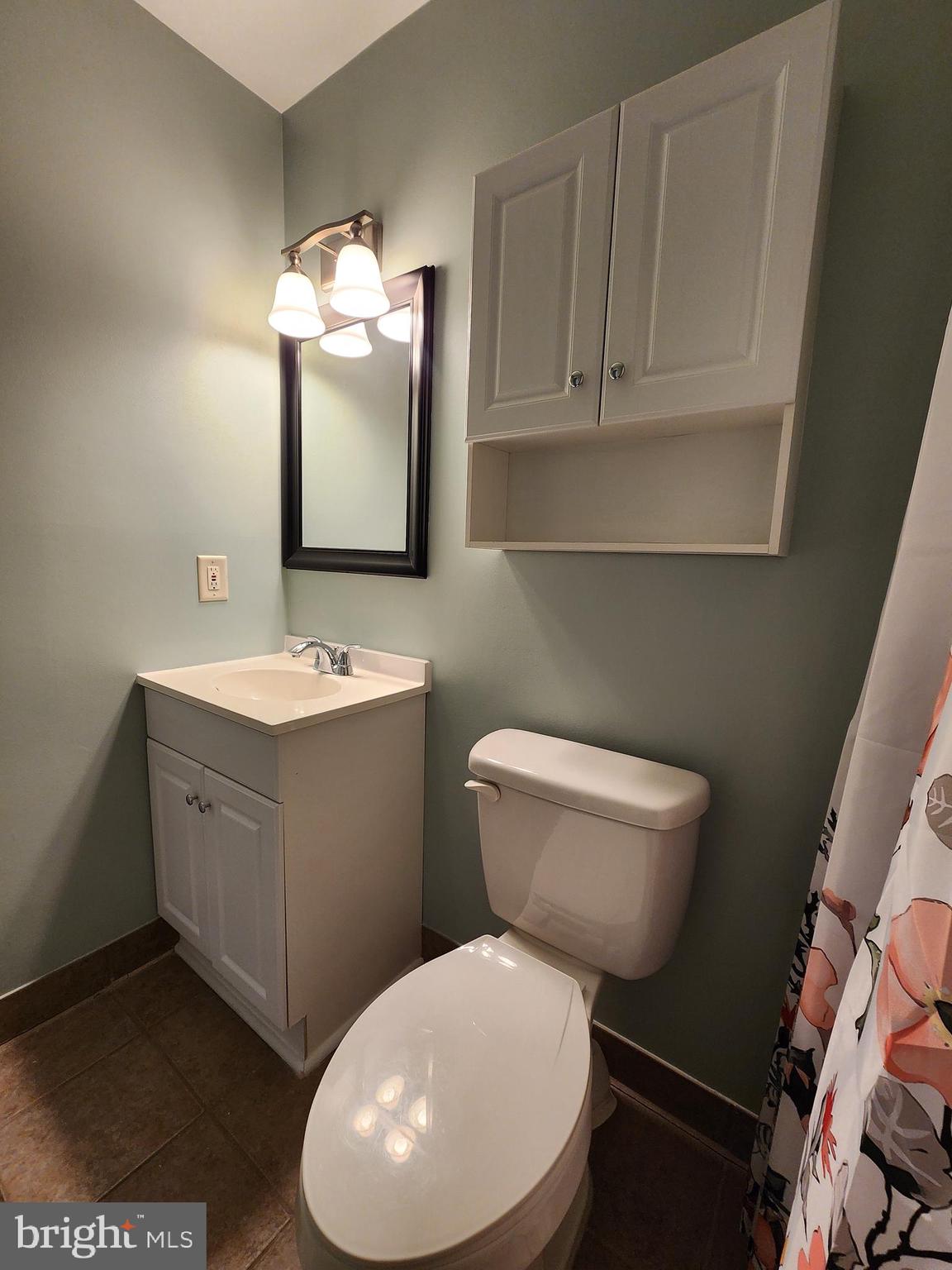 JUSTA FARMS - Residential Lease