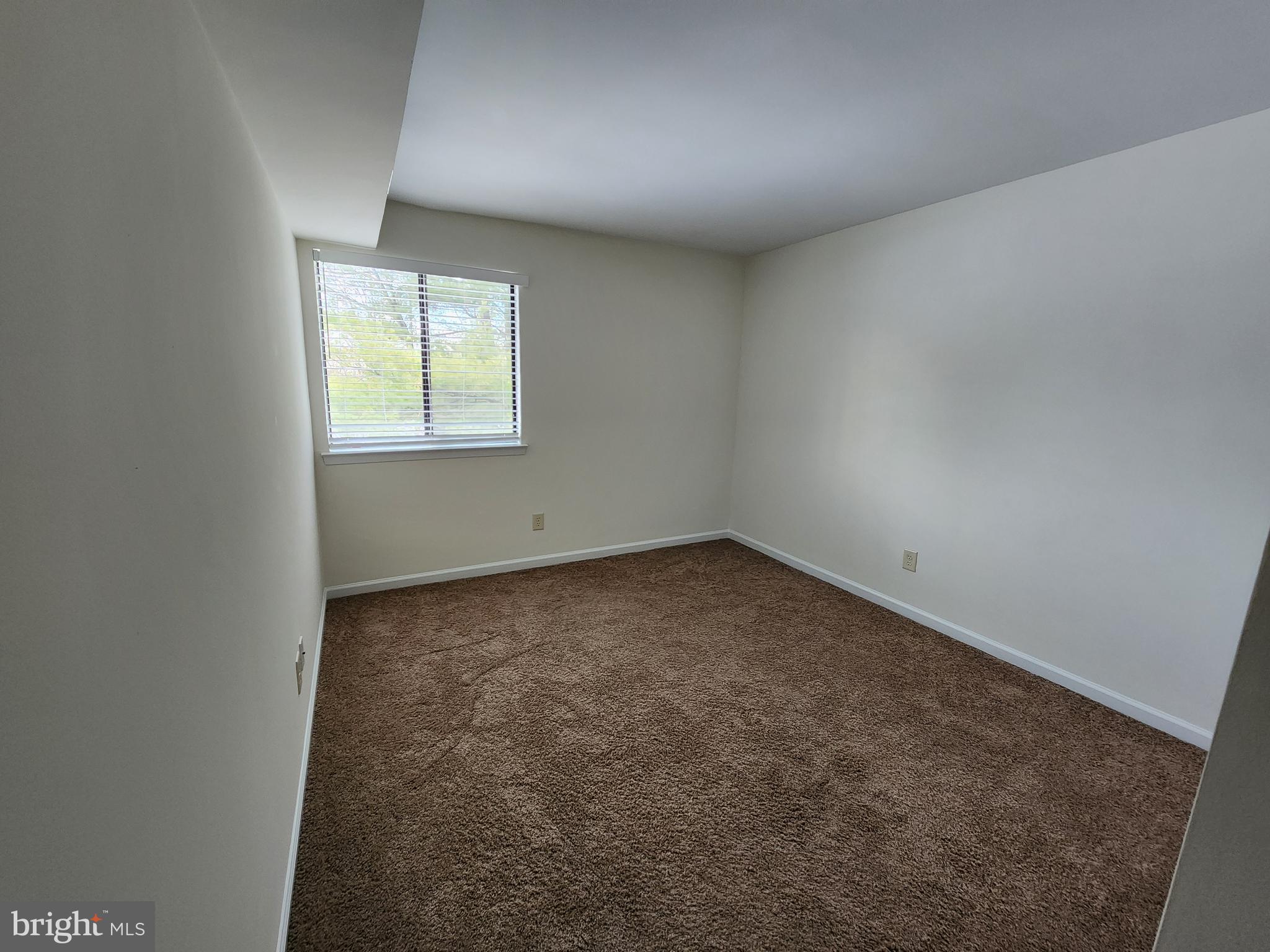 JUSTA FARMS - Residential Lease