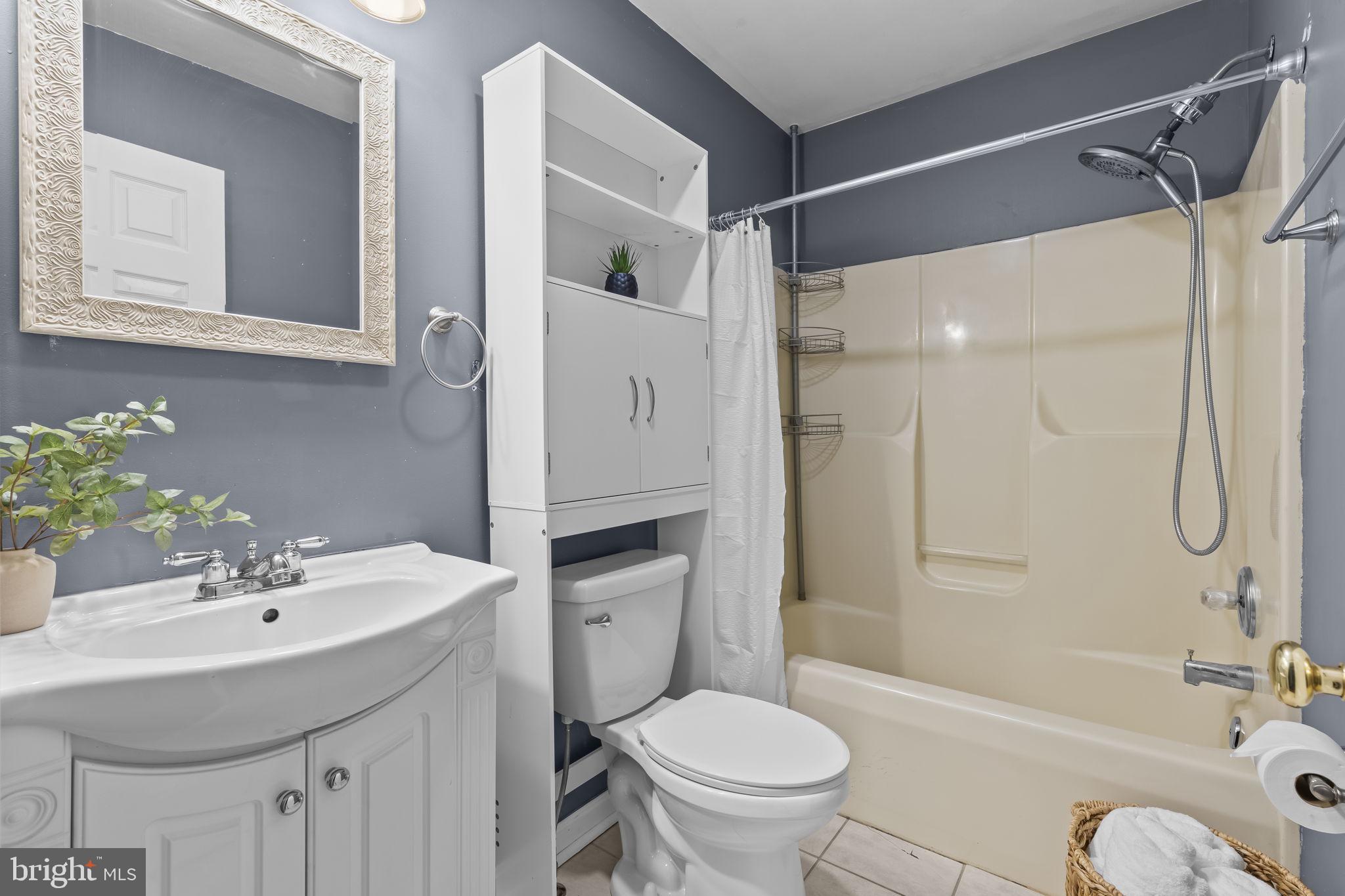 CALVERT BEACH ESTATES - Residential