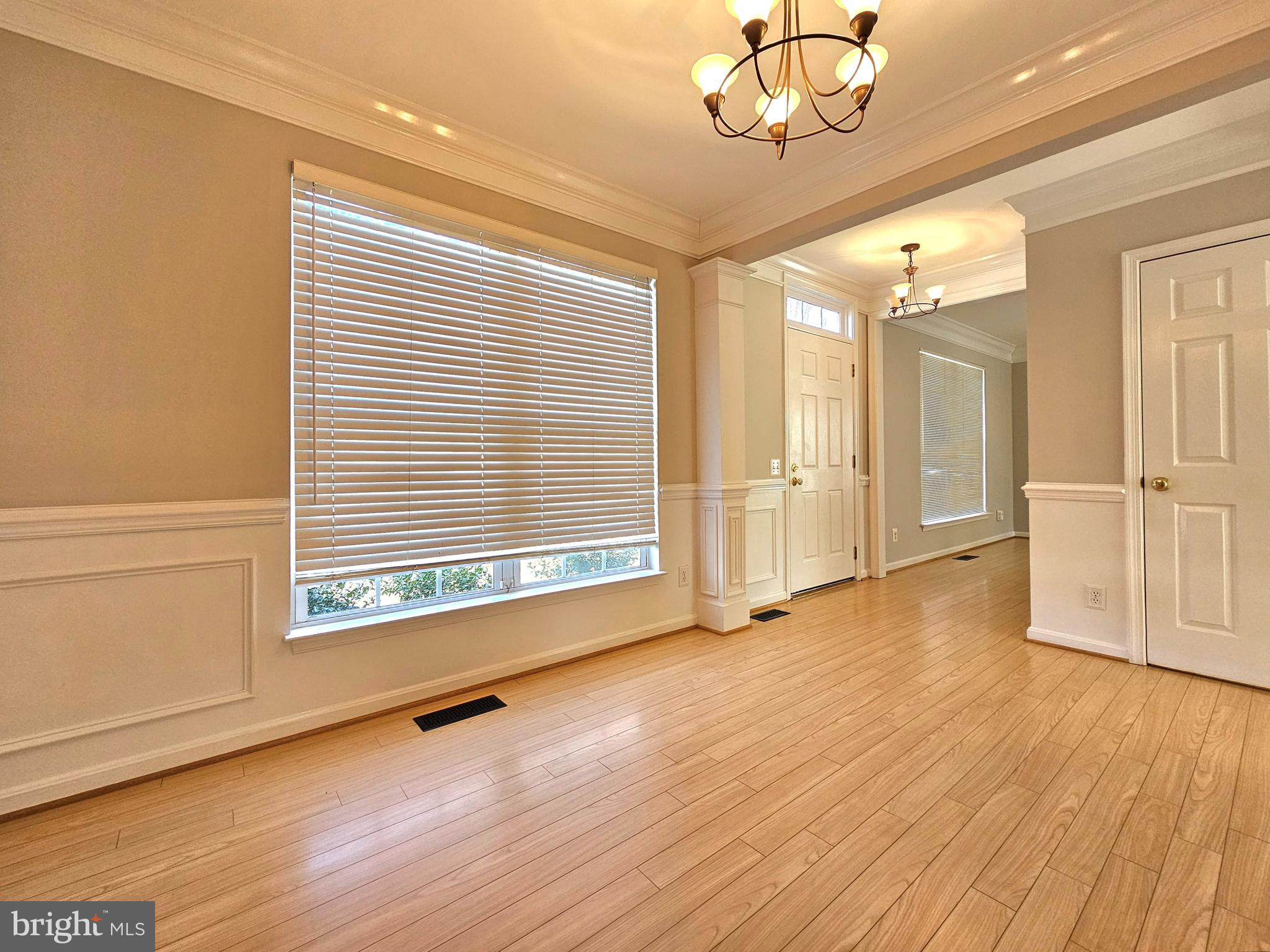 WINDING CREEK ESTATES - Residential Lease