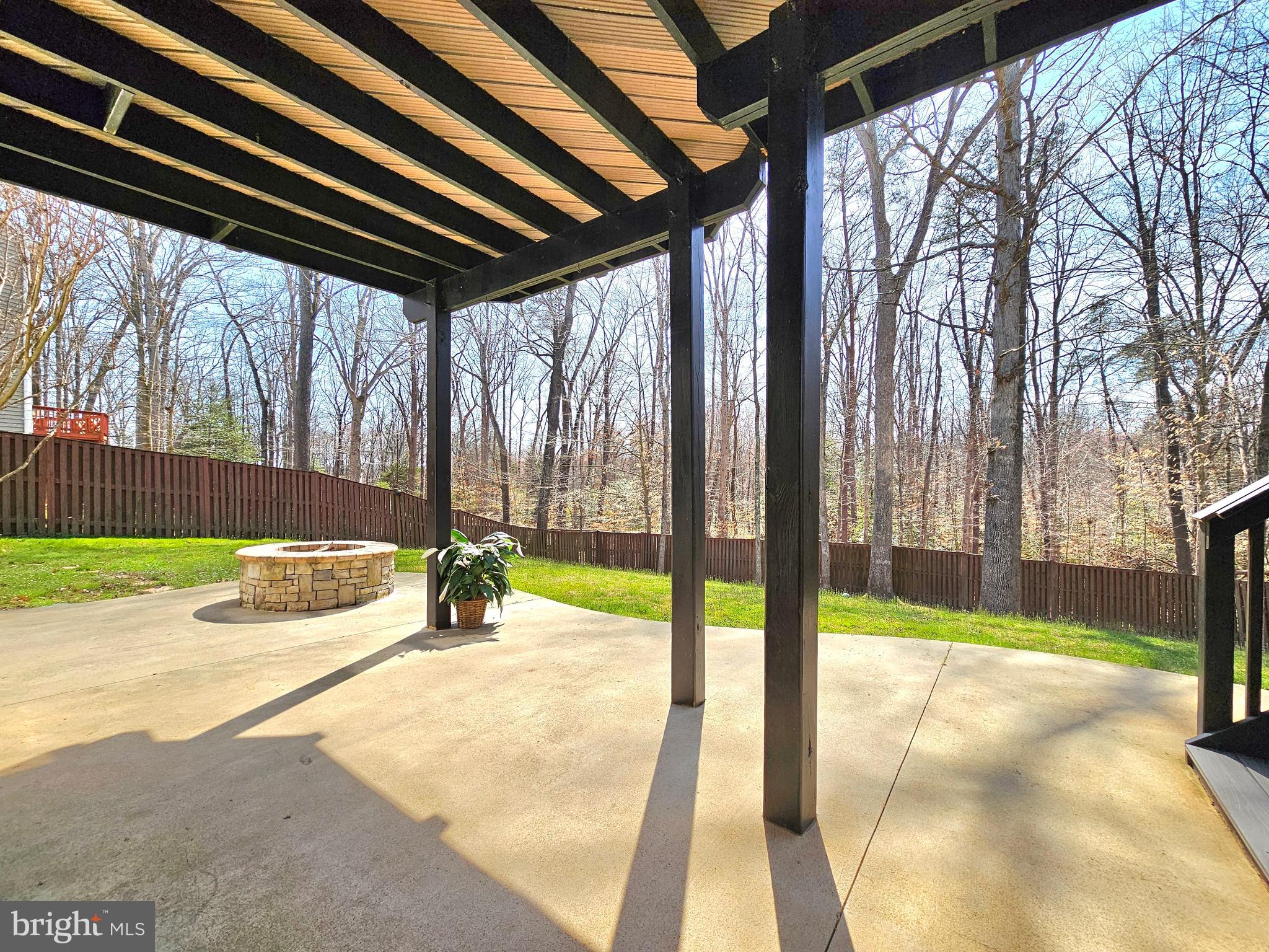 WINDING CREEK ESTATES - Residential Lease