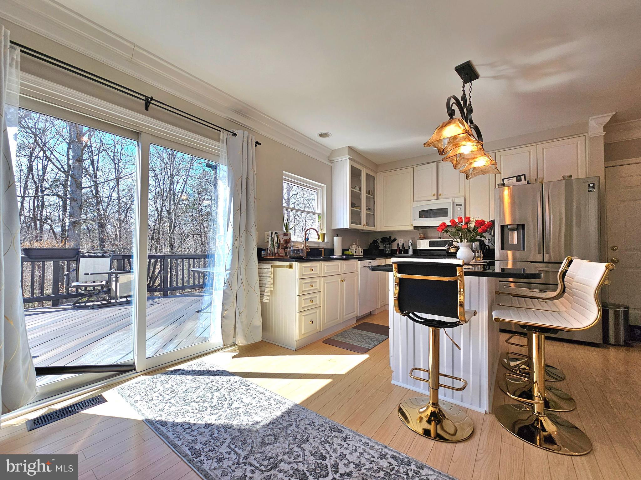 WINDING CREEK ESTATES - Residential Lease